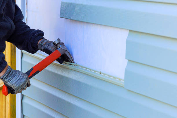 Reliable Siding Inspection contractor in Winfield, IN by Squared Siding